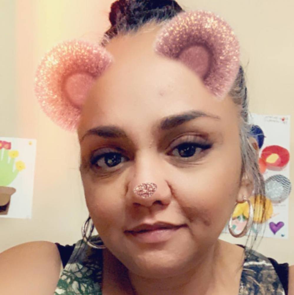 Meet your Posher, Jovita